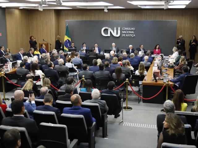 Em posse, conselheiras e conselheiros reafirmam empenho do CNJ pela evolução do Judiciário
