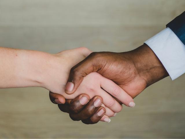 Central ONRTDPJ oferece opção de pagamento faturado para clientes habituais dos cartórios