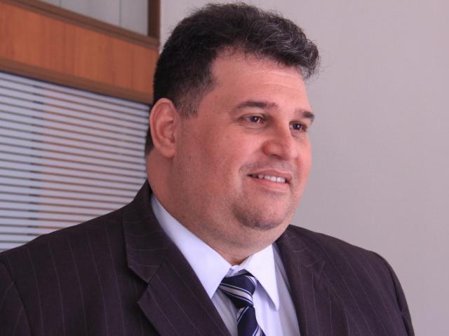 Rainey Marinho inicia sua gestão à frente do IRTDPJBrasil