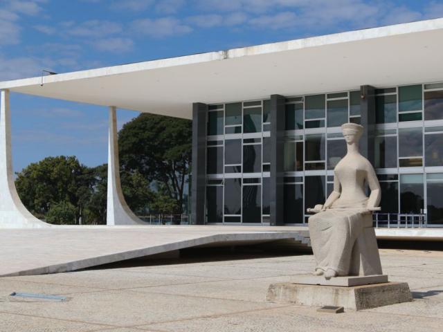 STF - Iniciado julgamento sobre prescrição de ação de ressarcimento decorrente de improbidade administrativa