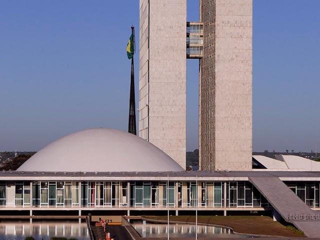 Senado - Propostas sobre concurso público buscam conciliar interesses de candidatos e da administração