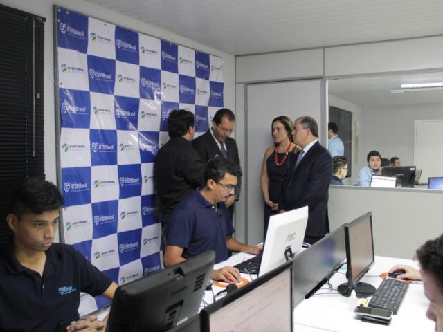 Representante do Conselho Nacional de Justiça visita a Central RTDPJBrasil