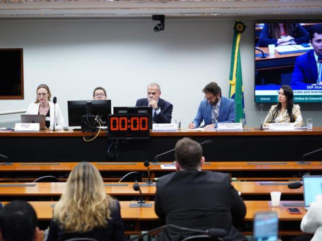 Punições por uso indevido de dados pessoais é tema de debate na CDC